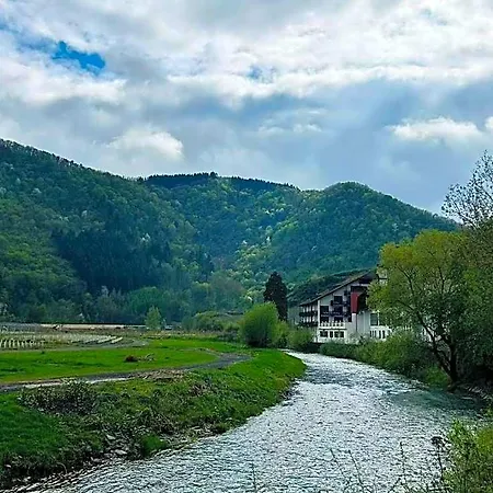 Mayschoss Hotel *
